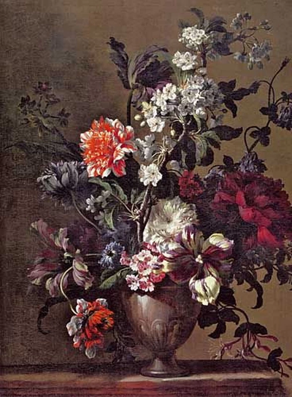 Natura morta di fiori in un vaso su un piano di marmo con crisantemi e tulipani